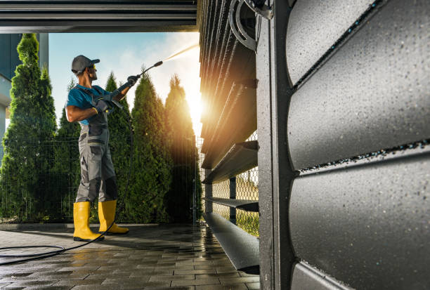 Best Post-Construction Pressure Washing  in Three Oaks, FL